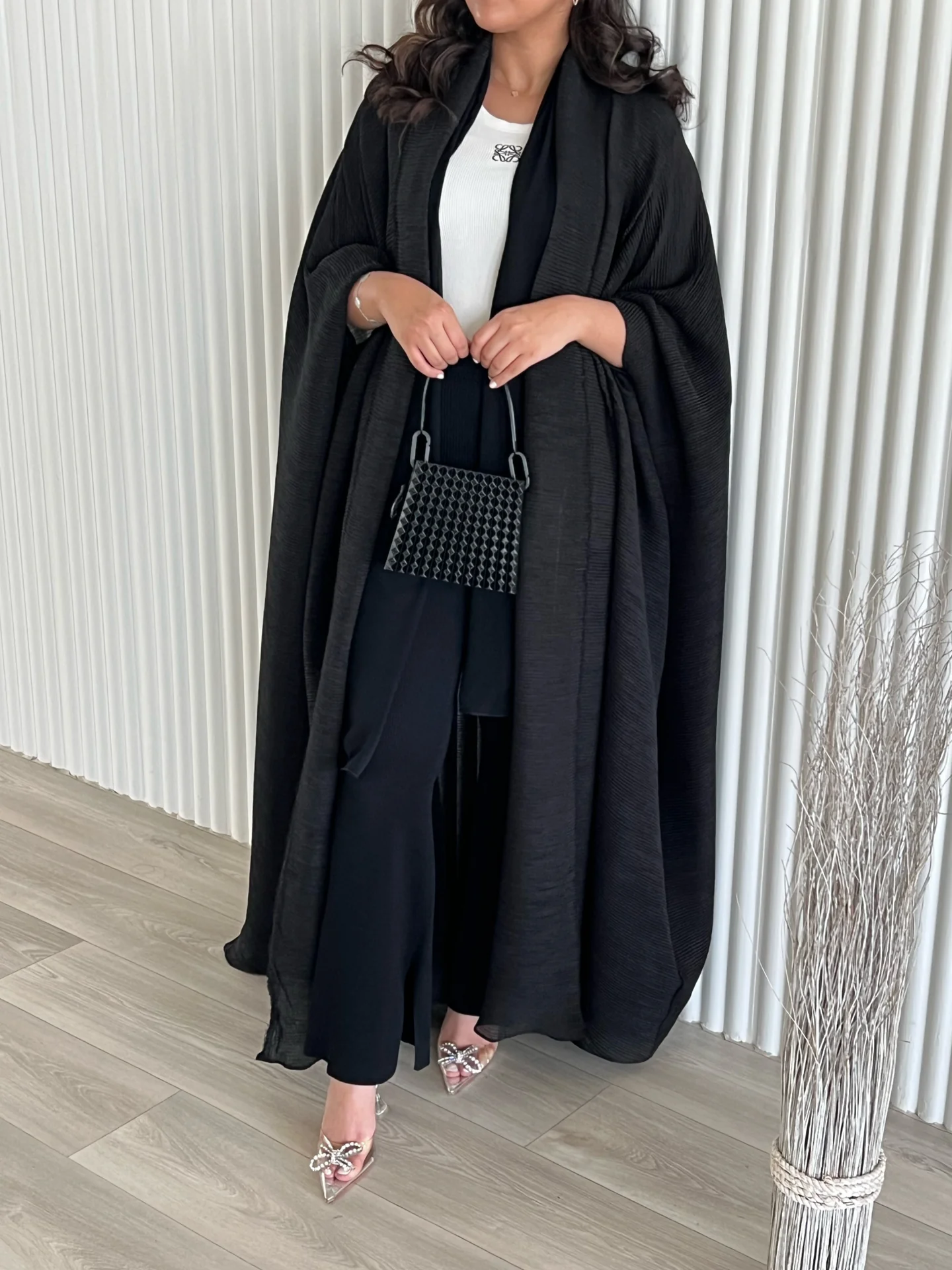 TABA Pleated Open Abaya in Black - Image 2