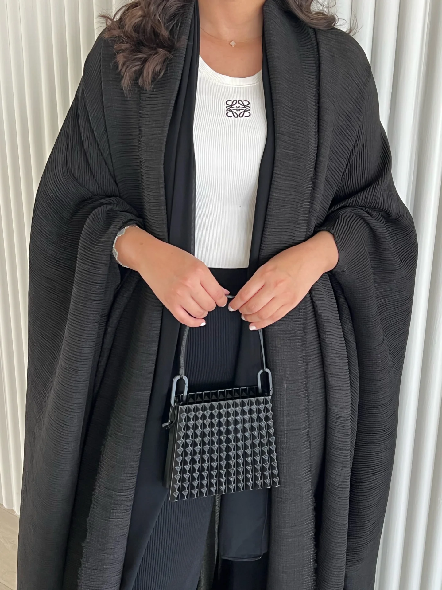 TABA Pleated Open Abaya in Black - Image 3