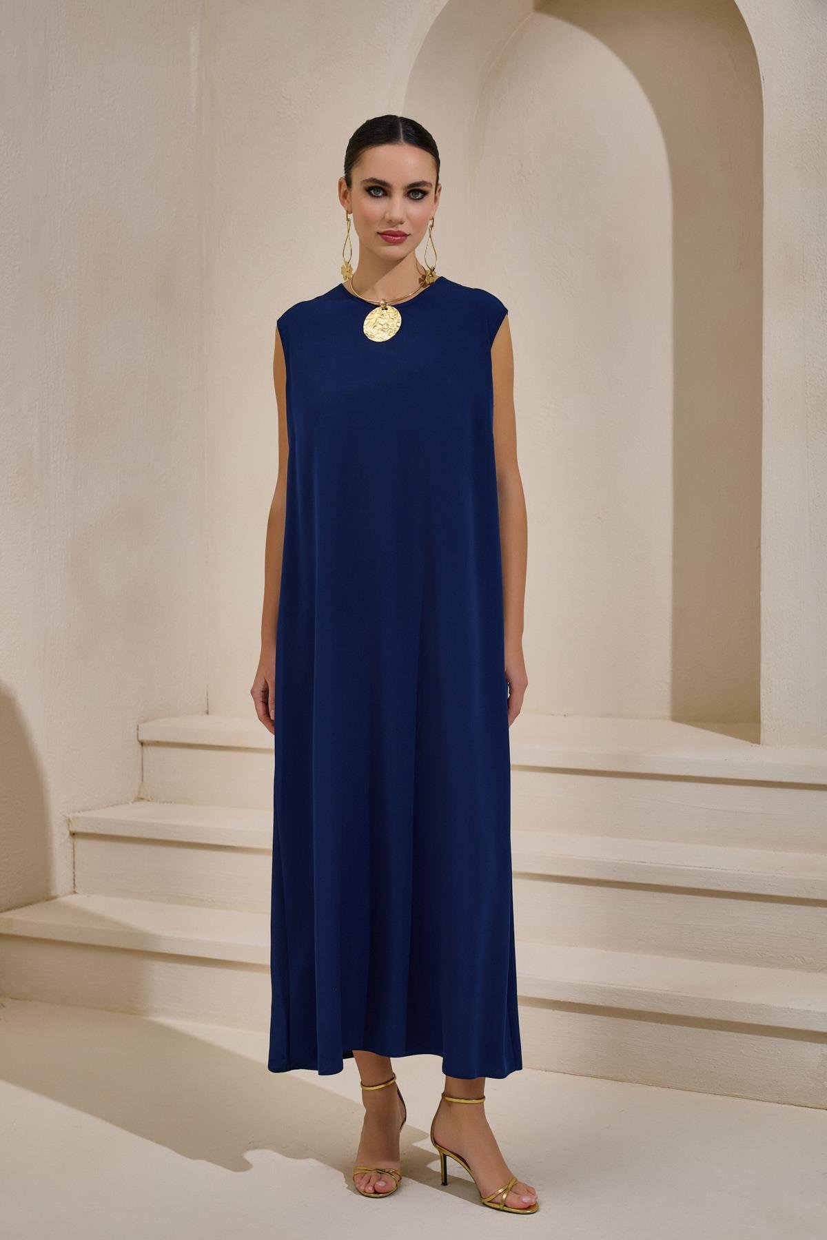 TABA Navy Blue Crepe Abaya Set of 3 - Image 3