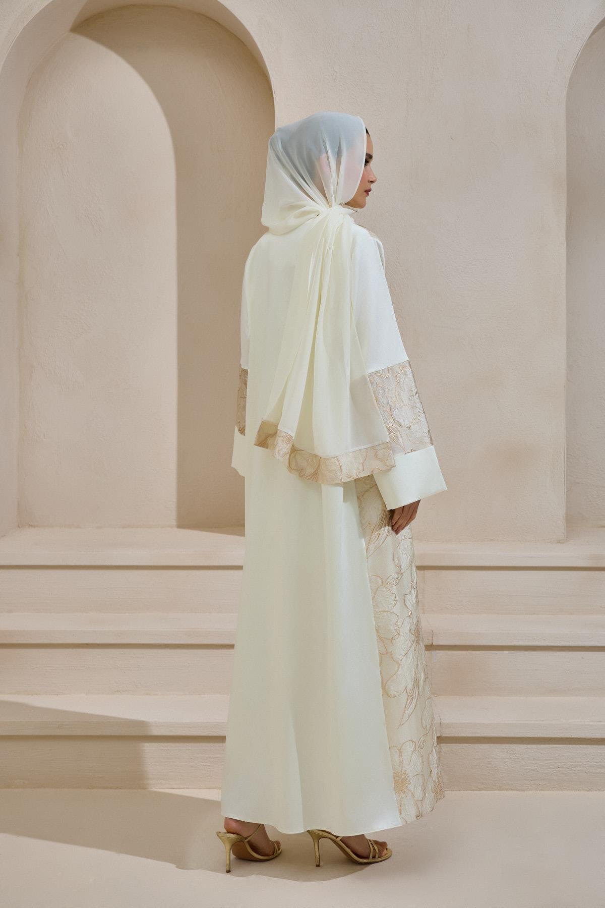 TABA Vera Luxe Floral Abaya Set of 3 - Image 3