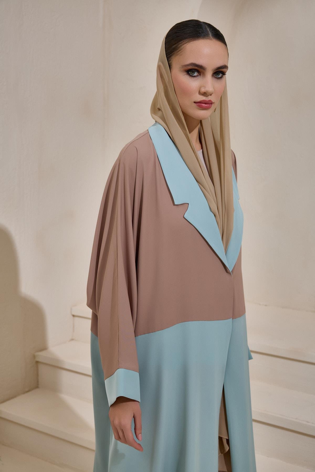 TABA Bianco Contrast Abaya Set – Mint & Mocha - Image 2